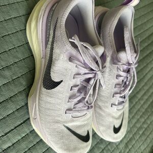 Nike invincible 3 women’s road running shoe
